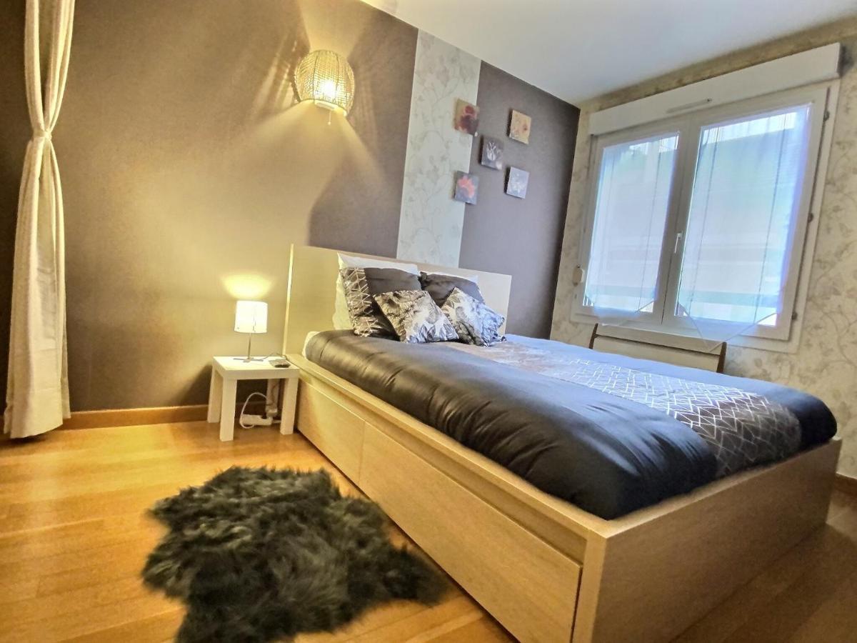 Parking & 100m2 En Plein Centre Ville Apartment Reims