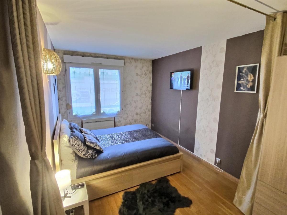 Parking & 100m2 En Plein Centre Ville Apartment Reims