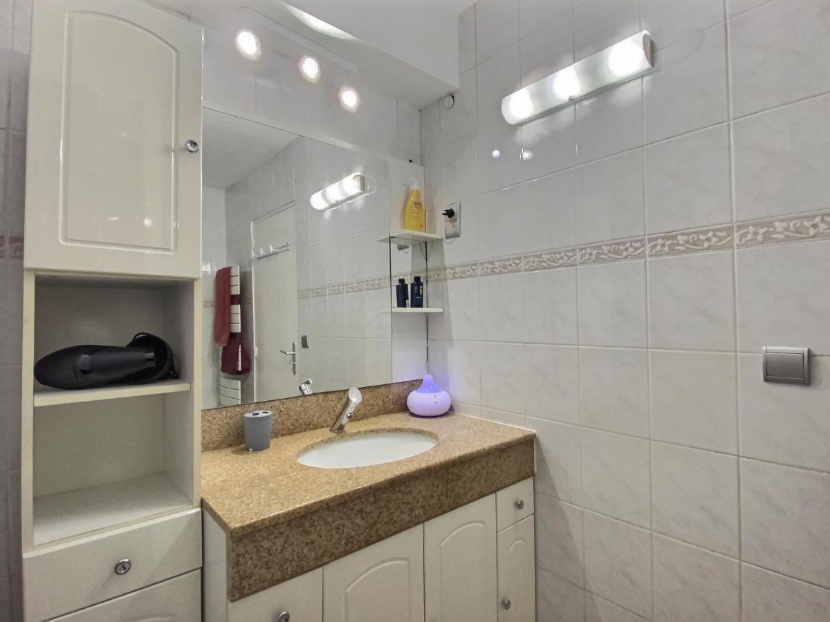 Apartment Parking & 100m2 En Plein Centre Ville
